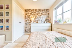 Photo 16- click for photo gallery